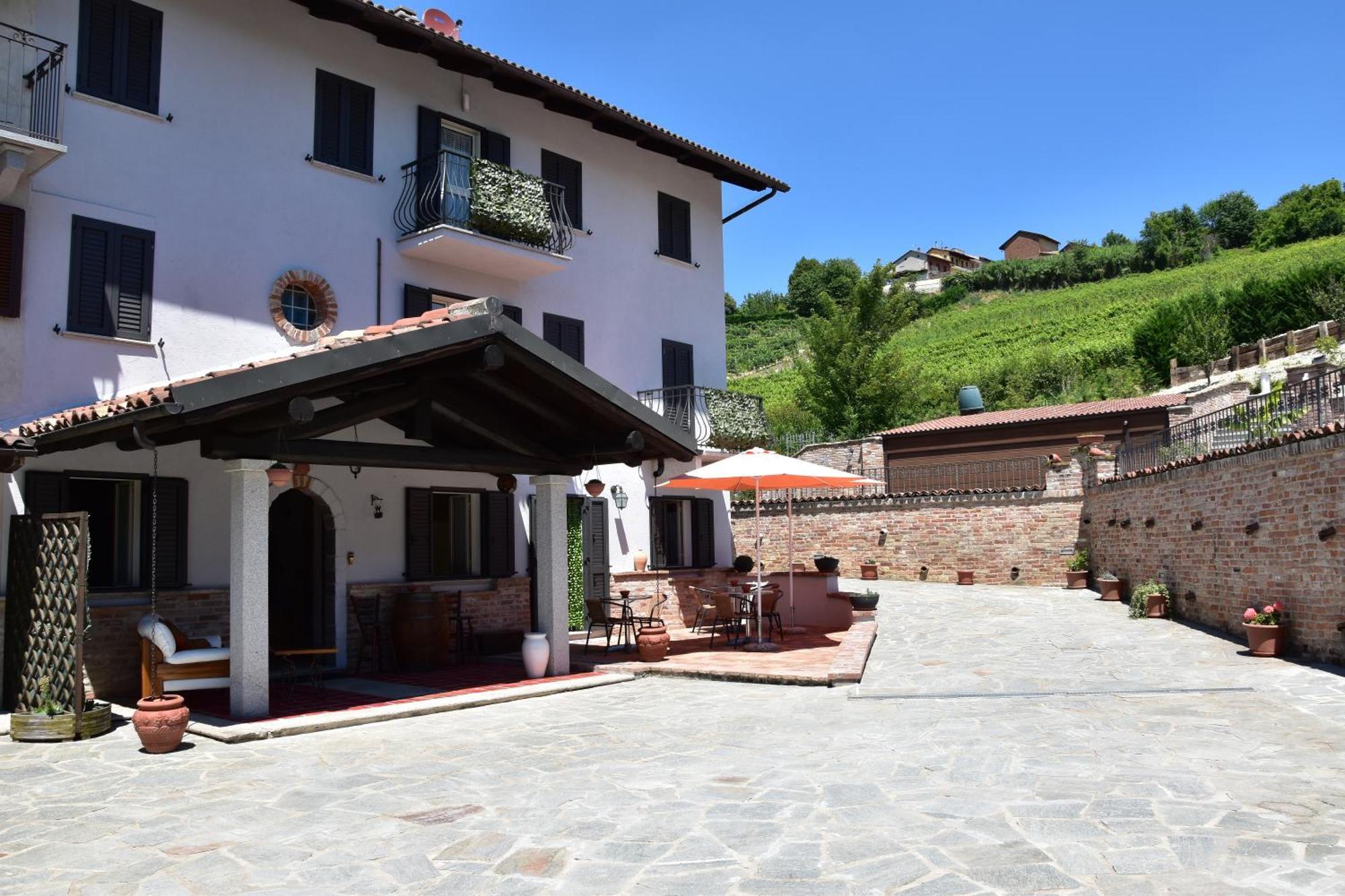 B&B La Dolce Vita Priocca Eksteriør billede